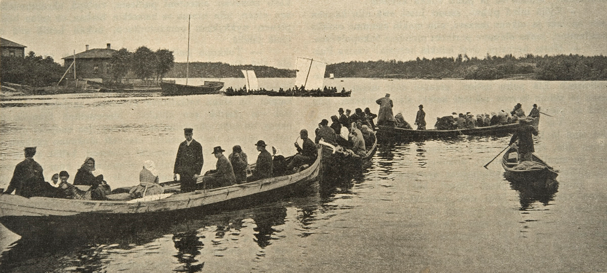 Kirkkoveneitä
Savonlinnan luona vuonna 1903. Museovirasto, kansatieteen kuvakokoelma.
